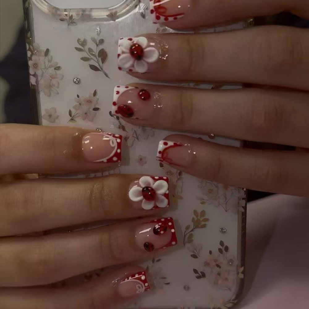 24 piezas por juego. Pegatinas - Nail Art Design reseña y precio